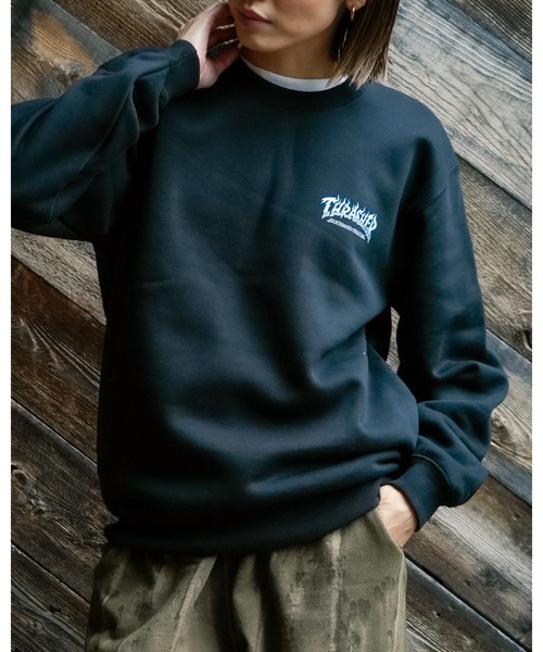 THRASHER（スラッシャー）の「FIRE LOGO CREW SWEAT/THRASHER スラッシャー・クルーネック スウェット トレーナー ストリート スケート（スウェット・メンズ・グレー×サックスブルー/ブラック×ブルー・MEDIUM/LARGE/X-LARGE）」の11枚目の写真