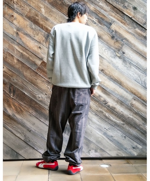 THRASHER（スラッシャー）の「FIRE LOGO CREW SWEAT/THRASHER スラッシャー・クルーネック スウェット トレーナー ストリート スケート（スウェット・メンズ・グレー×サックスブルー/ブラック×ブルー・MEDIUM/LARGE/X-LARGE）」の8枚目の写真