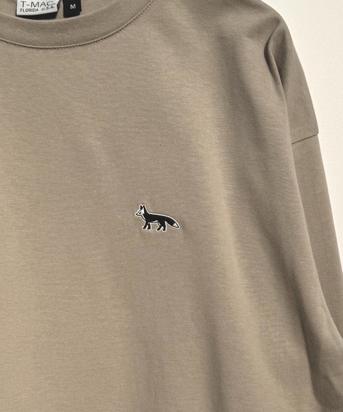 T-MAC OUTING（ティーマック アウティング）の「T-MAC ワンポイント刺繍　オーバーサイズ長袖Tシャツ　FOX刺繍　ルーズシルエット　ロンT（Tシャツ/カットソー・メンズ・グレイッシュベージュ/ネイビー/チャコール/ブラック/ダークグリーン/ブラウン/ホワイト・LL/L/M）」の8枚目の写真