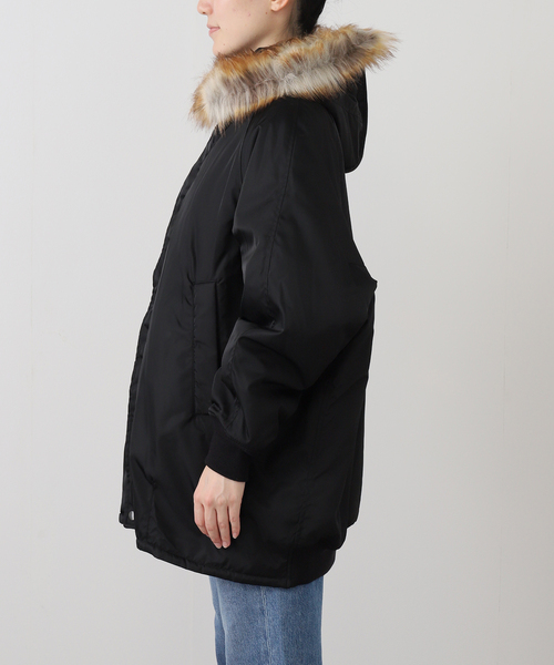 未使用品 試着のみTICCAキーチャーム付きロングN2B TICCA / ティッカ】キーチャームツキ longN2B（その他アウター