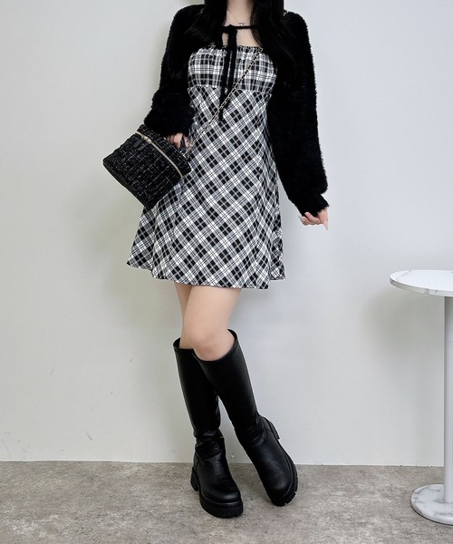 INGNI(イング)の「【WEB限定】フェザーボレロニット+チェック柄ミニキャミワンピースセット(ワンピース・レディース・ブラック系その他4/ブラック系9・M)」の9枚目の写真