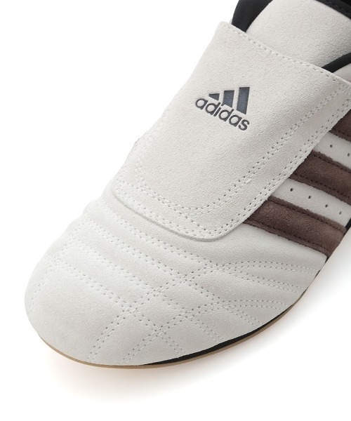 adidas Originals(アディダスオリジナルス)の「【adidas Originals for emmi】TAEKWONDO W(スニーカー・レディース・ベージュ・22.5/23/23.5/24/24.5/25/25.5/26/26.5/27/27.5/28)」の5枚目の写真