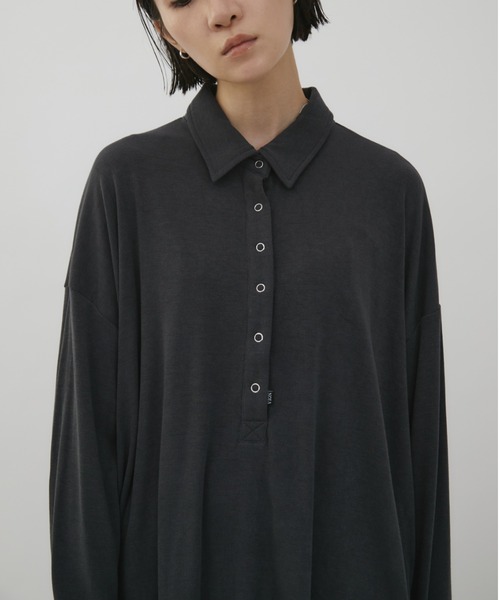 VION（ヴィオン）の「Polo Loose Long Sleeve TEE / ポロルーズロングスリーブティー（ポロシャツ・レディース・ブルー/ダークグレー/ライトグレー/ブラック・FREE）」の4枚目の写真
