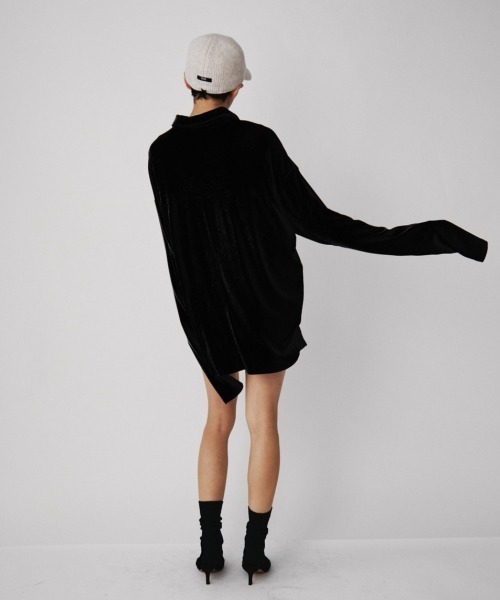 VION（ヴィオン）の「Polo Loose Long Sleeve TEE / ポロルーズロングスリーブティー（ポロシャツ・レディース・ブルー/ダークグレー/ライトグレー/ブラック・FREE）」の10枚目の写真