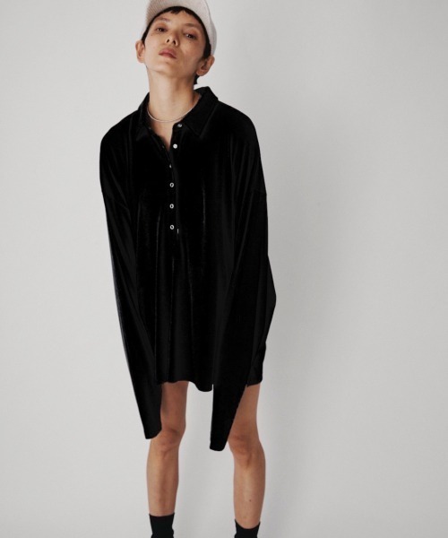 VION（ヴィオン）の「Polo Loose Long Sleeve TEE / ポロルーズロングスリーブティー（ポロシャツ・レディース・ブルー/ダークグレー/ライトグレー/ブラック・FREE）」の5枚目の写真