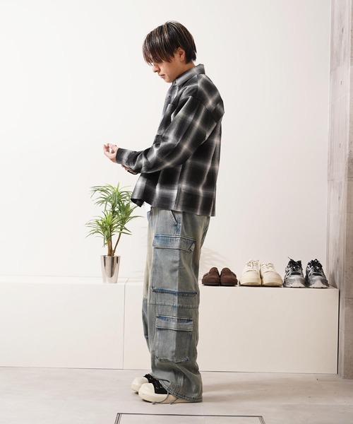 1111clothing(ワンフォークロージング)の「オンブレチェックシャツ / Ombre Check Shirt(シャツ/ブラウス・メンズ・ブラウン/ブルー/ブラック・M/L)」の8枚目の写真