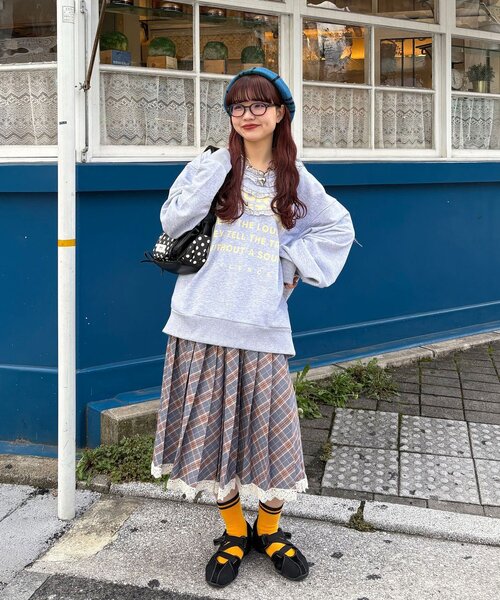 CIAOPANIC（チャオパニック）の「【まるお(@_maruoo0___)企画】レースドッキングプリントフーディ（パーカー・レディース・グレー・FREE）」の9枚目の写真