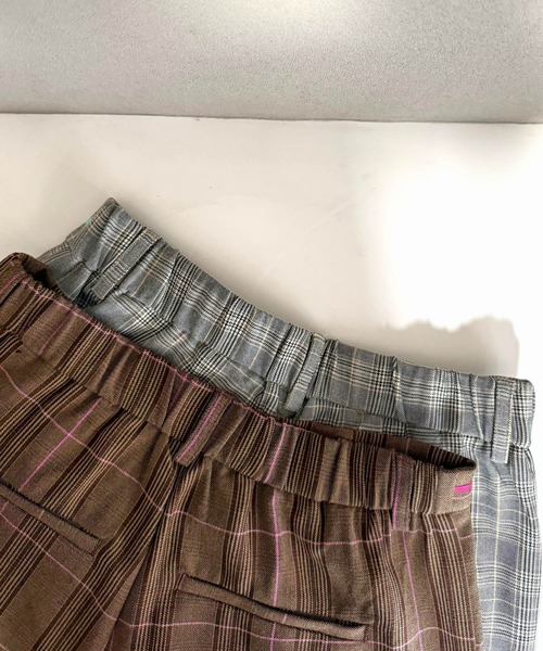 Q（キュー）の「グログランラインチェックパンツ（スラックス・レディース・ベージュ系その他/ブラウン系その他・MEDIUM）」の11枚目の写真