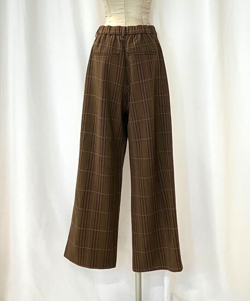 Q（キュー）の「グログランラインチェックパンツ（スラックス・レディース・ベージュ系その他/ブラウン系その他・MEDIUM）」の5枚目の写真