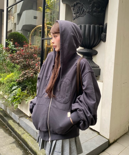 セール】ロゴワッペンフードジップパーカー（パーカー）｜RAY CASSIN