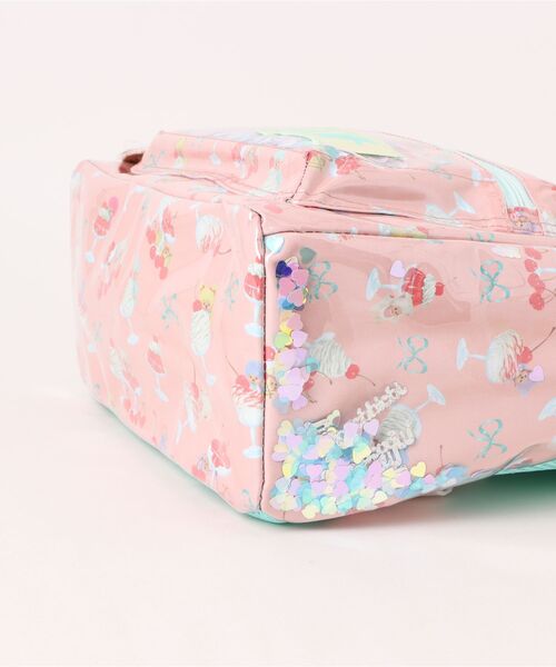 fafa（フェフェ）の「MIRIELLE | スパンコール入リュックサック(KIDS)（バックパック/リュック・キッズ・サーモンピンク・MEDIUM）」の8枚目の写真