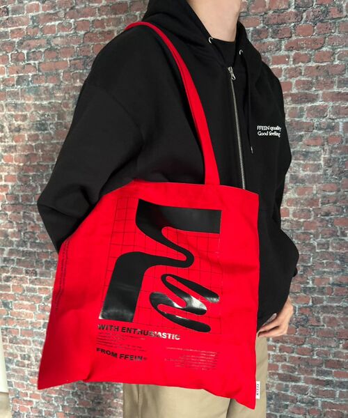 FFEIN（フェイン）の「【FFEIN（フェイン）】グラフィックプリントトートバッグ / 11.5オンス コットンキャンバス  トート（トートバッグ・レディース・イエロー/ネイビー/レッド/ブラウン/ブラック/ホワイト・FREE）」の18枚目の写真
