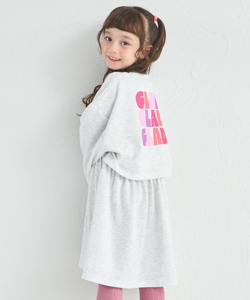 pairmanon（ペアマノン）の「【まいにちスウェット】セットアップ風 カラフルロゴ 裏毛 ワンピース（セットアップ・キッズ・オートミール/オレンジ系その他/ブラック・100/110/120/130/140/150/90）」の2枚目の写真