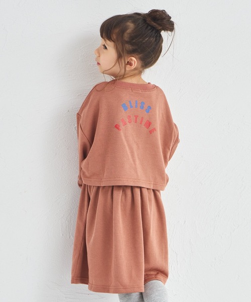 pairmanon（ペアマノン）の「【まいにちスウェット】セットアップ風 カラフルロゴ 裏毛 ワンピース（セットアップ・キッズ・オートミール/オレンジ系その他/ブラック・100/110/120/130/140/150/90）」の6枚目の写真