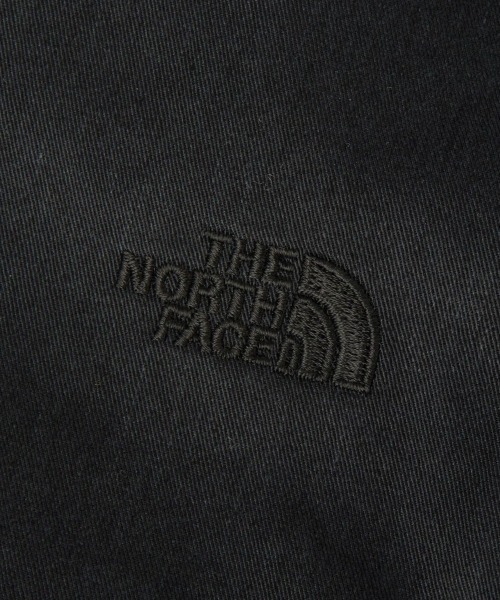 THE NORTH FACE（ザノースフェイス）の「THE NORTH FACE L/S ROCK STEADY CHINO SHIRT（ザ・ノース・フェイス ロングスリーブロックステディチノシャツ）（シャツ/ブラウス・メンズ・グレー系/ブラック/オリーブ系/ベージュ系・MEDIUM/LARGE/X-LARGE）」の6枚目の写真