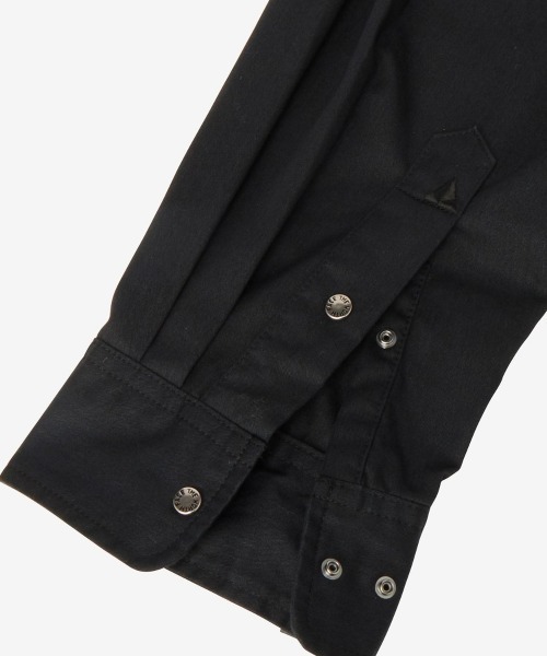 THE NORTH FACE（ザノースフェイス）の「THE NORTH FACE L/S ROCK STEADY CHINO SHIRT（ザ・ノース・フェイス ロングスリーブロックステディチノシャツ）（シャツ/ブラウス・メンズ・グレー系/ブラック/オリーブ系/ベージュ系・MEDIUM/LARGE/X-LARGE）」の11枚目の写真