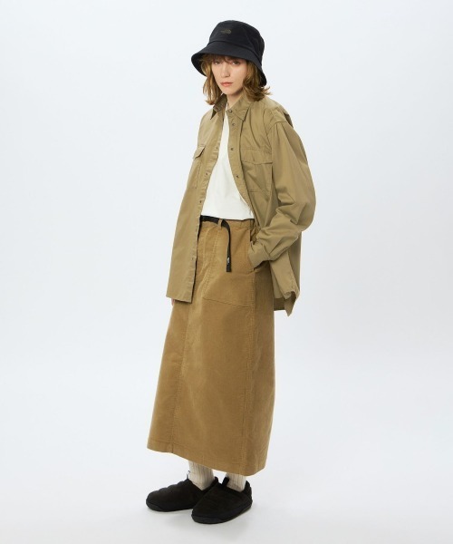 THE NORTH FACE（ザノースフェイス）の「THE NORTH FACE L/S ROCK STEADY CHINO SHIRT（ザ・ノース・フェイス ロングスリーブロックステディチノシャツ）（シャツ/ブラウス・メンズ・グレー系/ブラック/オリーブ系/ベージュ系・MEDIUM/LARGE/X-LARGE）」の21枚目の写真