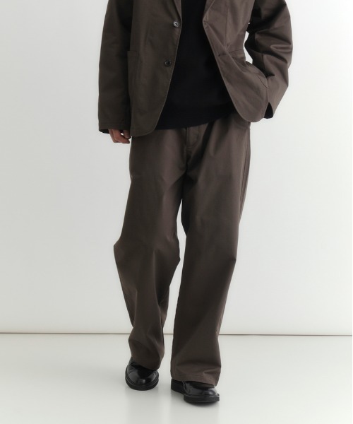 Right-on(ライトオン)の「【Refurbish】ワークルーズ イージーパンツ (セットアップ対応/ワイドシルエット/ウエストゴム/ドローストリング/カルゼ/イージーケア/ビジネスカジュアル)(その他パンツ・メンズ・ブラック/ブラウン/カーキブラウン・M/XL/L)」の19枚目の写真