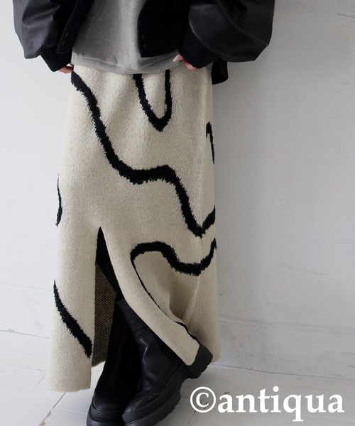 antiqua(アンティカ)の「ライン柄 ジャガード ニットスカート(スカート・レディース・アイボリー/ブラック・ONESIZE)」の17枚目の写真
