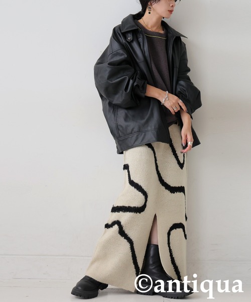 antiqua(アンティカ)の「ライン柄 ジャガード ニットスカート(スカート・レディース・アイボリー/ブラック・ONESIZE)」の18枚目の写真