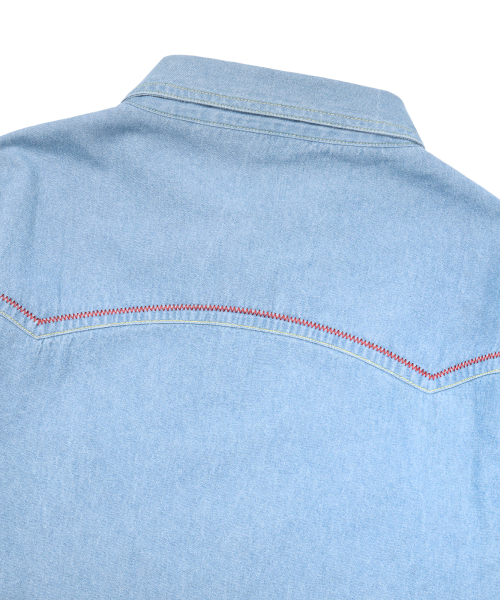 AAKAM(アーカム)の「Stitched Western Denim Shirts (Washed Blue)(シャツ/ブラウス・レディース・その他・2/1)」の13枚目の写真