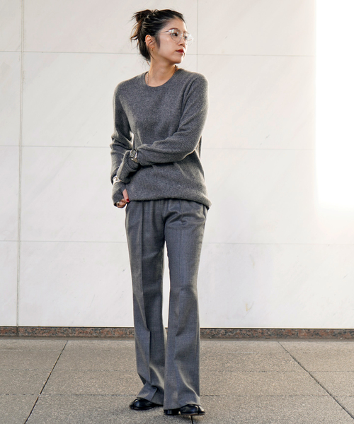 EVERYDAY I LIKE.(エヴリディアイライク)の「カシミヤロングリブプルオーバー(ニット/セーター・レディース・チャコールグレー/ブラック・FREE)」の4枚目の写真