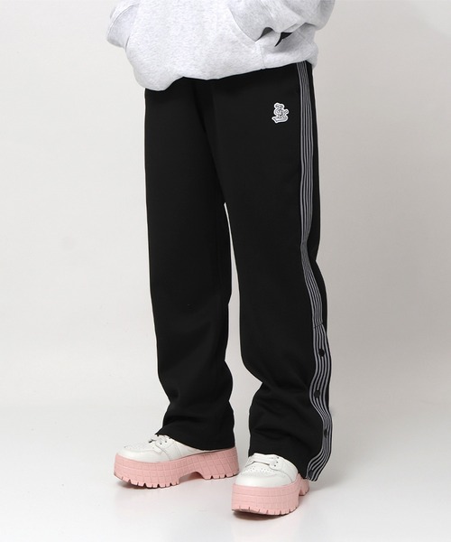 EXAMPLE（エグザンプル）の「EXAMPLE TRACK JERSEY SIDE BUTTONS PANTS（その他パンツ・メンズ・ブラック/ブルー・XL/L/M）」の6枚目の写真