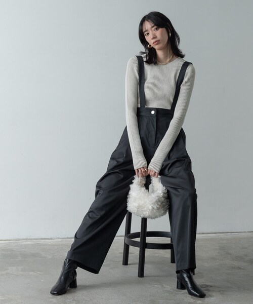 GALLEST（ギャレスト）の「シャインテーパードサロペット（サロペット/オーバーオール・レディース・ライトグレー/ブラック・34/38）」の2枚目の写真