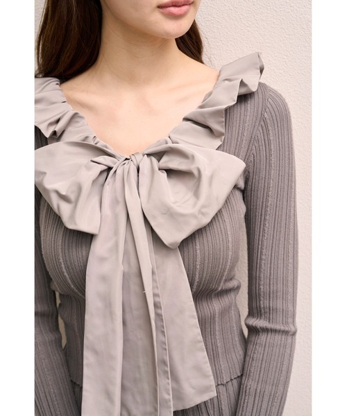 SNIDEL（スナイデル）の「フリルボウタイセットアップ（ワンピース・レディース・ネイビー/アイボリー/グレイッシュベージュ・F）」の12枚目の写真