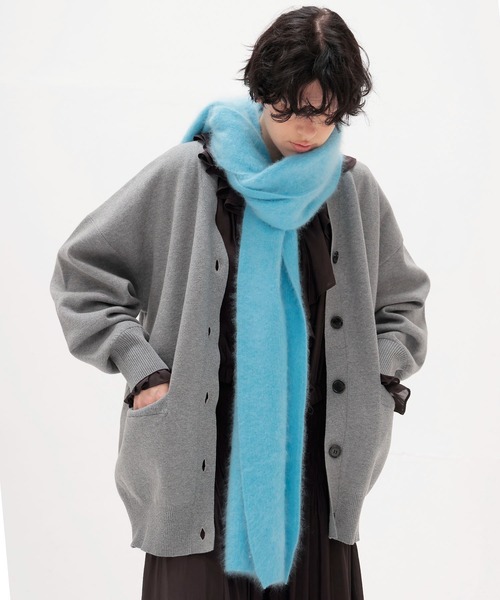 DRESSLAVE（ドレスレイブ）の「royal cashmere fluffy muffler(ロイヤルカシミヤマフラー)（マフラー・レディース・ブルー/ブラウン/レッド/ベージュ・FREE）」の5枚目の写真