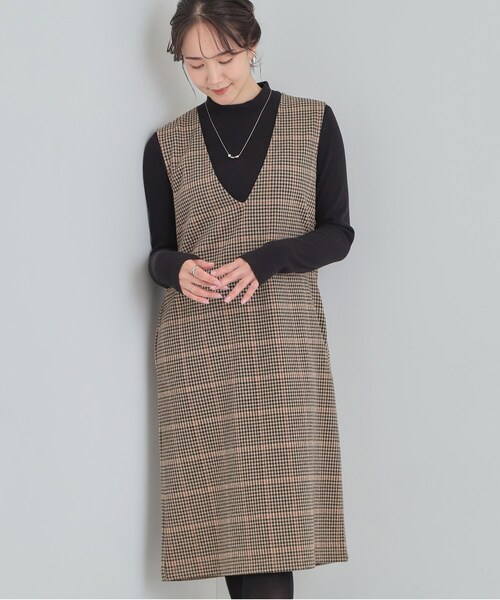 SHOO・LA・RUE(シューラルー)の「【2点セット/洗える/S-LL】時短でコーデ決まる ジャンドレ&リブインナー(ワンピース・レディース・ブラック/ベージュ系1/ブラック系3・03/02/01/04)」の3枚目の写真