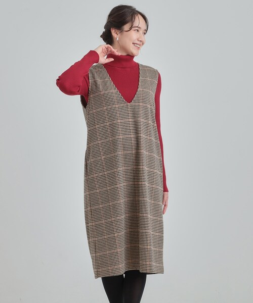 SHOO・LA・RUE(シューラルー)の「【2点セット/洗える/S-LL】時短でコーデ決まる ジャンドレ&リブインナー(ワンピース・レディース・ブラック/ベージュ系1/ブラック系3・03/02/01/04)」の14枚目の写真