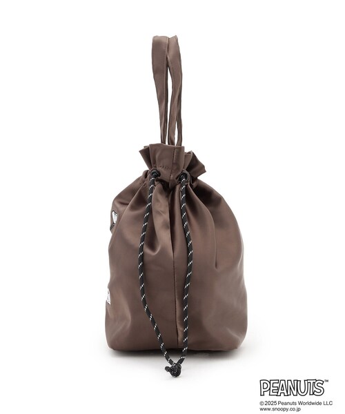Dessin(デッサン)の「PEANUTSサテン巾着トートBAG(トートバッグ・レディース・ダークブラウン/ブラック・00)」の13枚目の写真