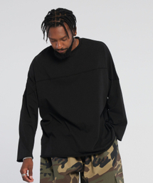 TENER（テネル）の「Incision Decky Box T_Black（Tシャツ/カットソー）」