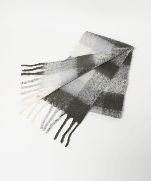 green label relaxing（グリーンレーベルリラクシング）の「GLR ブラッシュド ブロック マフラー（マフラー・メンズ・グレー系/パープル/ダークブラウン・FREE）」の2枚目の写真