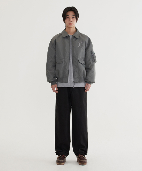 COVERNAT(カバーナット)の「CロゴカラーMA-1ジャケットセージグレー(ブルゾン・レディース・その他・SMALL/MEDIUM/LARGE/X-LARGE)」の2枚目の写真