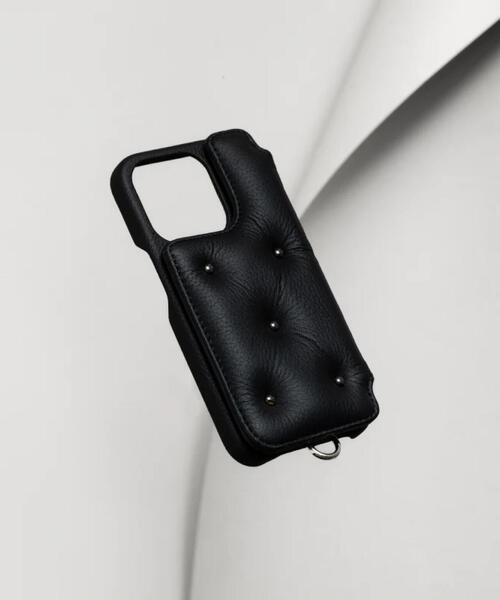 DEMIU（デミュウ）の「DEMIU/デミュウ/BALLON CINQ_BLACK_iPhone17/17Pro（スマホケース/カバー・メンズ・ブラック・1/2）」の14枚目の写真