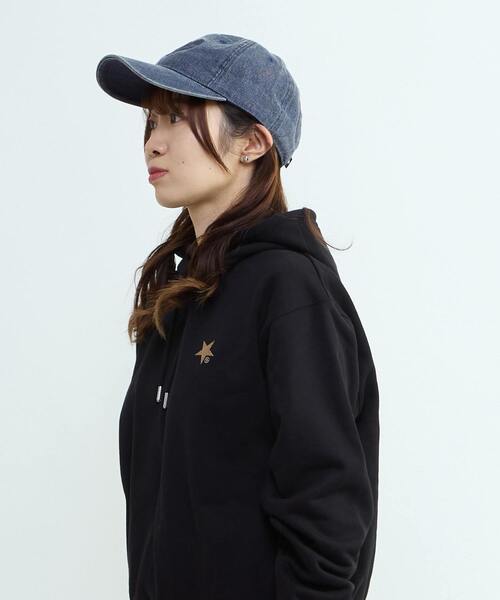 CONVERSE TOKYO（コンバーストウキョウ）の「PIGMENT DYE HEART LOGO CAP（キャップ・レディース・ブルー/グレー/ブラック/ピンク/レッド・FREE）」の12枚目の写真