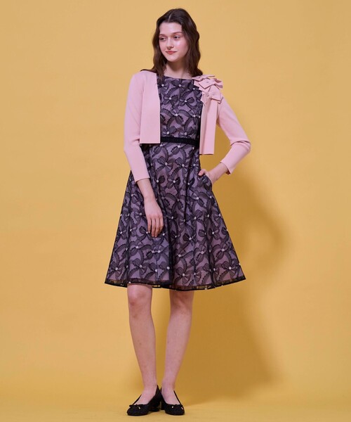 TOCCA（トッカ）の「ETERNAL RIBBON BOLERO ボレロ（カーディガン/ボレロ・レディース・アイボリー系/ピンク系/ブラック系・SMALL/MEDIUM）」の16枚目の写真