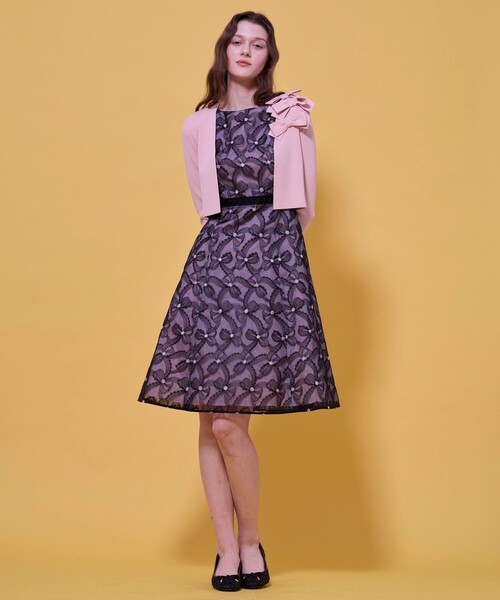TOCCA（トッカ）の「ETERNAL RIBBON BOLERO ボレロ（カーディガン/ボレロ・レディース・アイボリー系/ピンク系/ブラック系・SMALL/MEDIUM）」の15枚目の写真