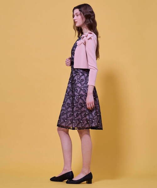 TOCCA（トッカ）の「ETERNAL RIBBON BOLERO ボレロ（カーディガン/ボレロ・レディース・アイボリー系/ピンク系/ブラック系・SMALL/MEDIUM）」の14枚目の写真