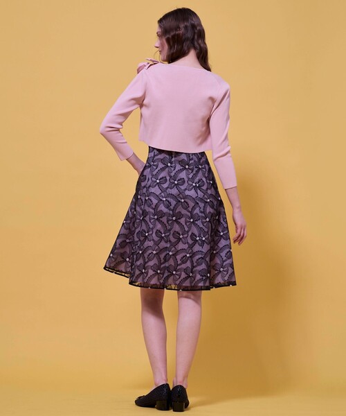 TOCCA（トッカ）の「ETERNAL RIBBON BOLERO ボレロ（カーディガン/ボレロ・レディース・アイボリー系/ピンク系/ブラック系・SMALL/MEDIUM）」の13枚目の写真