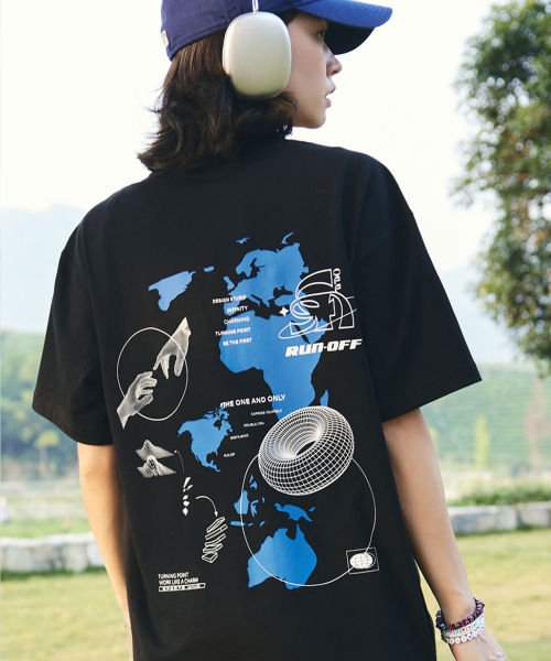 CORALIAN(コラリアン)の「ジオディシグラフィックコットンTシャツブラック(Tシャツ/カットソー・レディース・その他・S/M/L/2XL/XL/4XL/XS/3XL)」の4枚目の写真