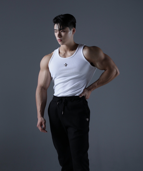 CARMID（カミド）の「マッスルフィットグローリースリーブレス[2PCAK]（Tシャツ/カットソー・メンズ・その他・MEDIUM/LARGE/X-LARGE/XX-LARGE）」の2枚目の写真