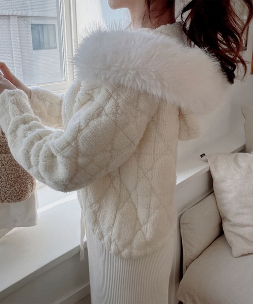 セール】パイルキルティングエコファーフードジップカーディガン