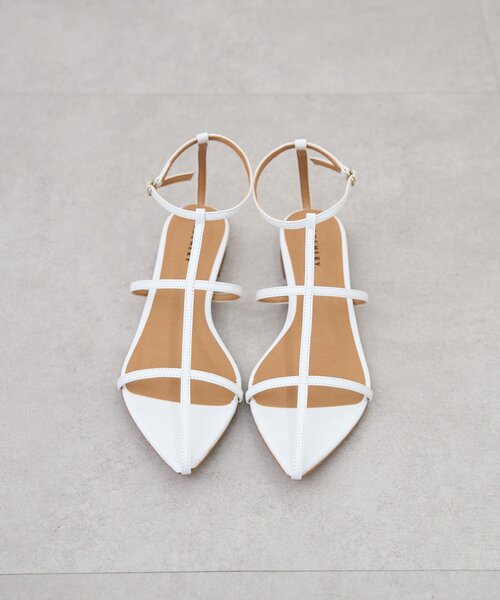 SHENERY(シーナリー)の「ポインテッドサンダル(サンダル・レディース・ブラック/ホワイト・37/36/38)」の3枚目の写真