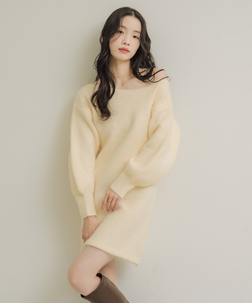 NEUNA（ヌナ）の「ワンショルニットミニワンピ（ワンピース・レディース・ベージュ/ダークブラウン/アイボリー・FREE）」の7枚目の写真