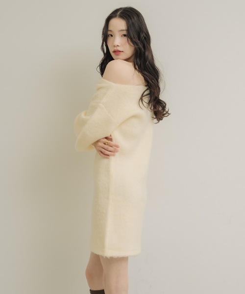 NEUNA（ヌナ）の「ワンショルニットミニワンピ（ワンピース・レディース・ベージュ/ダークブラウン/アイボリー・FREE）」の15枚目の写真