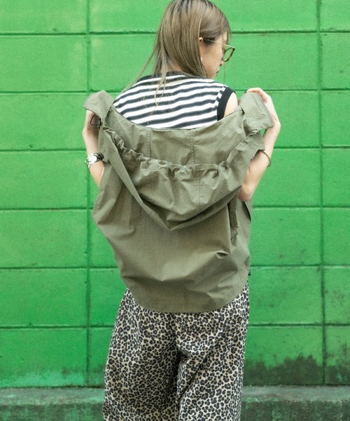 UNIVERSAL OVERALL（ユニバーサルオーバーオール）の「【WEB先行予約】[UNIVERSAL OVERALL/ユニバーサルオーバーオール] 別注 総柄イージーワイドパンツ（その他パンツ・レディース・ブラック系/ブラック/グリーン/ネイビー/ベージュ・F）」の21枚目の写真