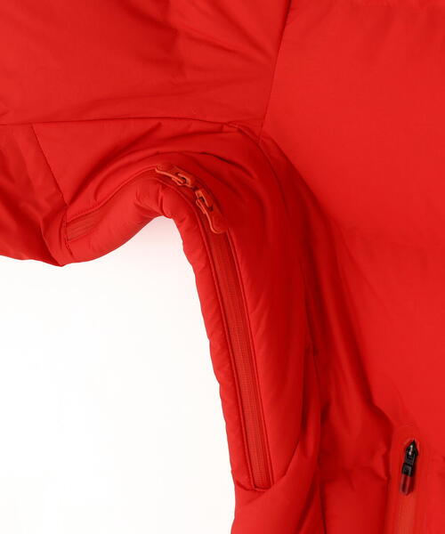 DESCENTE ALLTERRAIN（デサント　オルテライン）の「DESCENTE ALLTERRAIN/デサントオルテライン/MIZUSAWA DOWN JACKET  VERTEX-３（ダウンジャケット/コート・メンズ・ブラック/レッド・L/M）」の18枚目の写真